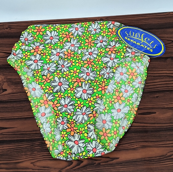 NOS Retro 70's Flower Power Sunsets highwaist Bikini Bottom, medium, - Picture 8 of 9